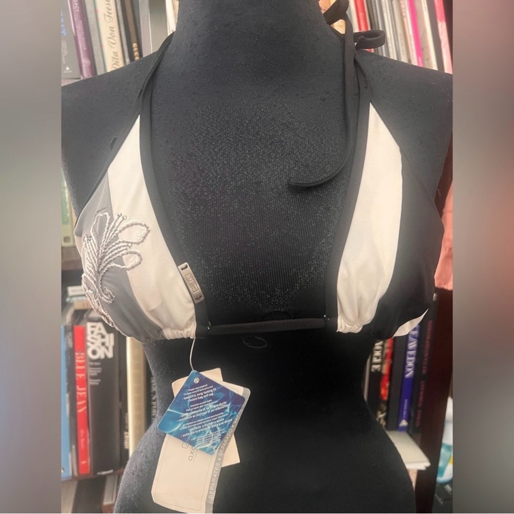 Speedo Elegant Black and White Halter Bikini Top